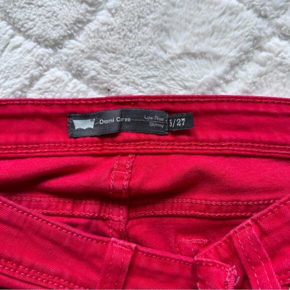 Levi's | Coral Red Denim Curve Low Rise Skinny Jeans | Size 5/27 - Picture 5 of 11